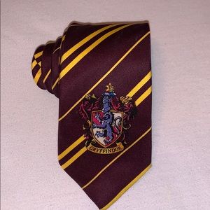 Gryffindor neck tie